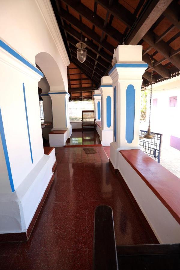 Srivilas Pudunagaram Buitenkant foto