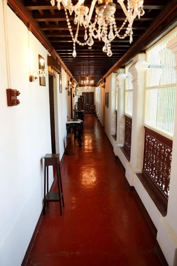 Srivilas Pudunagaram Buitenkant foto